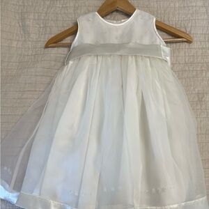 Strasburg Ivory Flower girl dress 2-3yrs